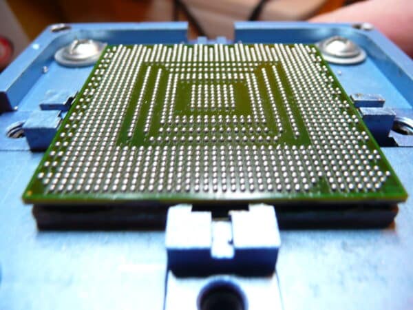 Reballing BGA Chip con Bolas