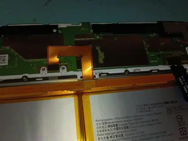 Cambiar Batería Lenovo Tab 4 TB-X304F - Instalar Batería Nueva
