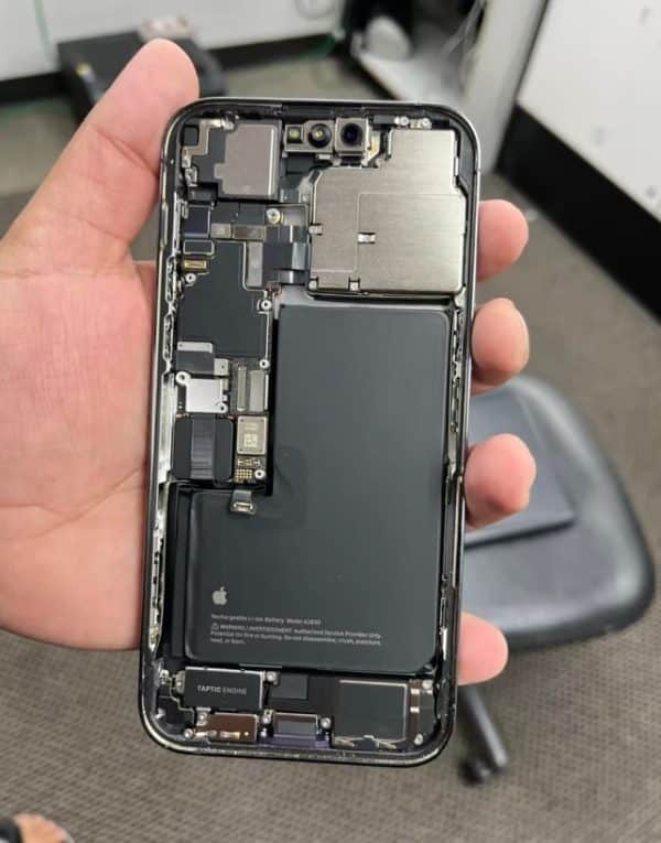 Cómo cambiar pantalla iPhone 11 y cuál es el precio