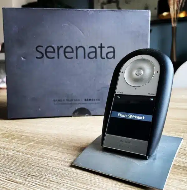 Los peores móviles de la historia - Samsung B&O Serenata