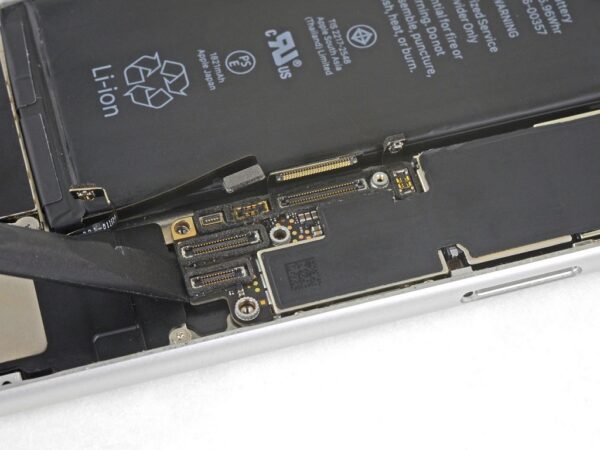 Cambio Placa Base iPhone SE 2020