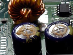 Reparar Televisión con Condensadores dañados