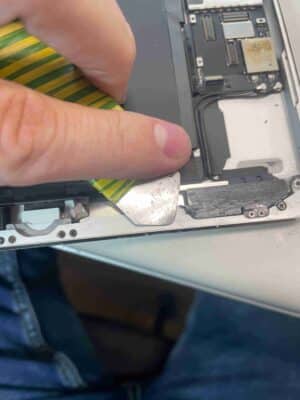 Cambiar pantalla táctil iPad Air 1