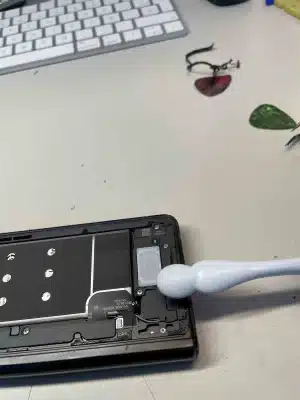 Reparar pantalla Galaxy Z FOLD 3 5G - Revisar