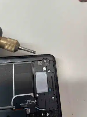 Sustituir pantalla Samsung Z FOLD 3 5G - Quitar abolladuras