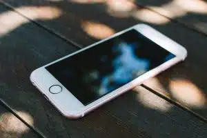 El peor iPhone de la historia - Portada