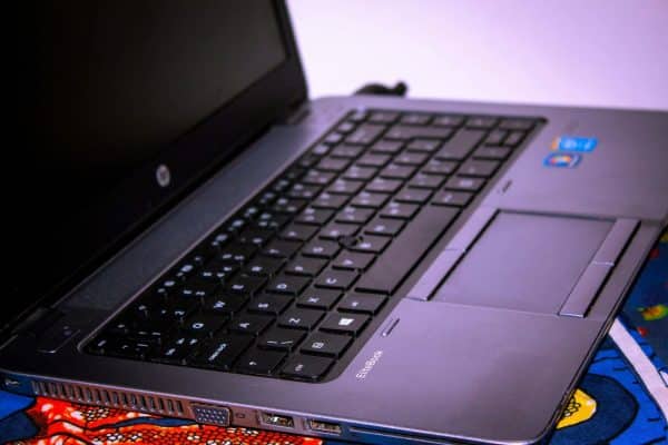 Reparar portátiles HP: las averías más comunes - Pantalla