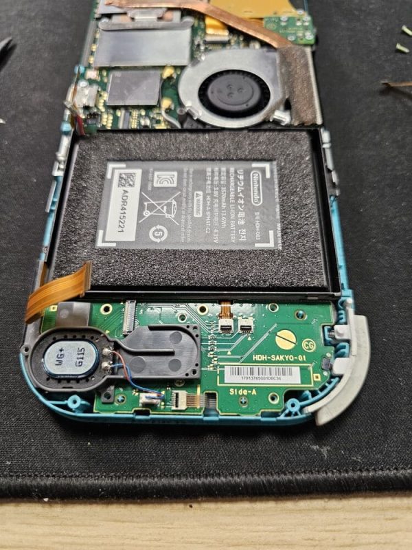 Cambio Joystick Nintendo Switch - Paso 10