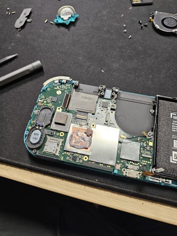 Cambio Joystick Nintendo Switch - Paso 5