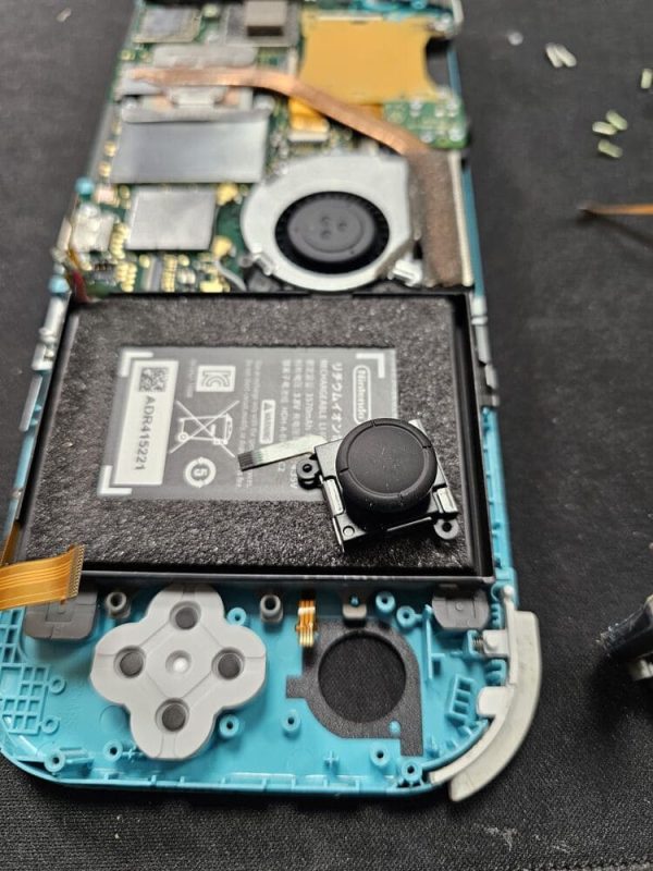 Cambio Joystick Nintendo Switch - Paso 9