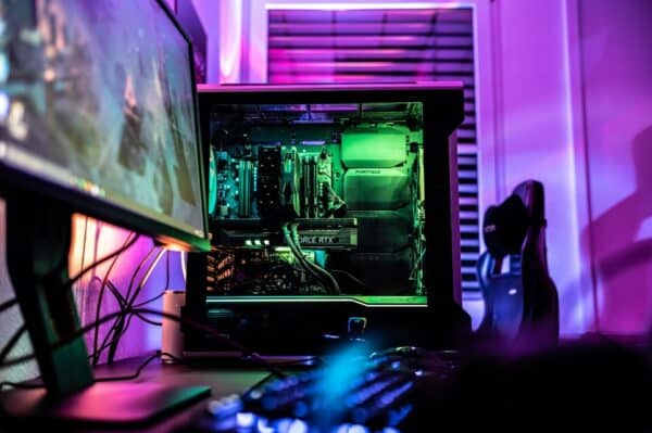 Cómo montar un PC gaming desde cero: componentes, precios y más - Portada